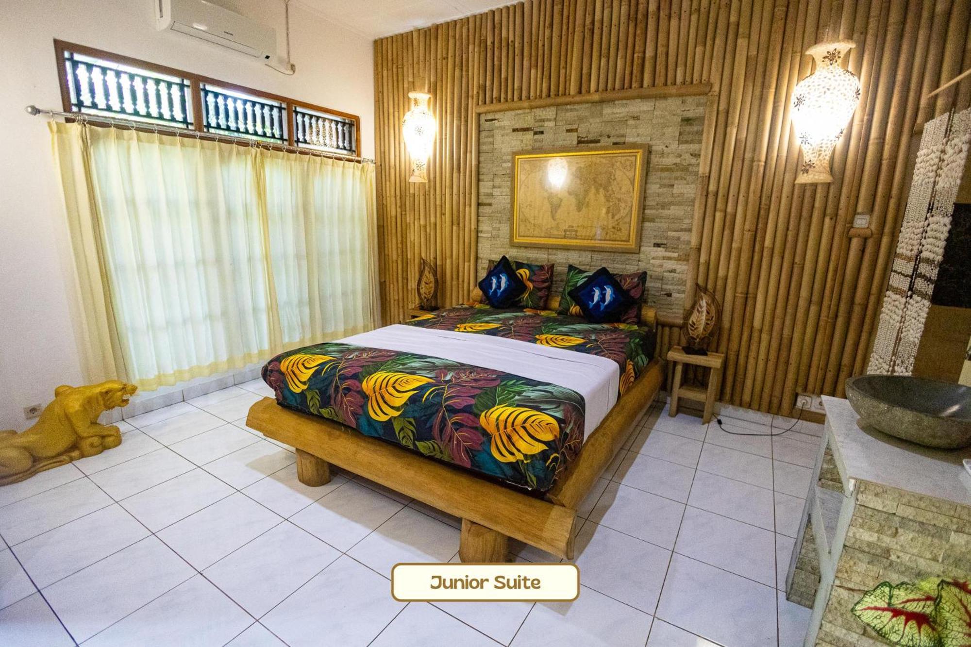 Kaia Lovina Guest House Junior Suite Zewnętrze zdjęcie
